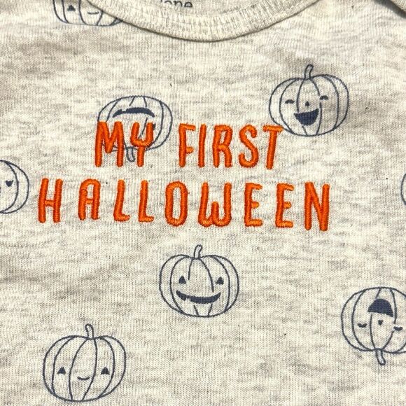Carter’s Size 12 Months “My First Halloween” Gray Pumpkin Bodysuit Top NWOT - Picture 3 of 6